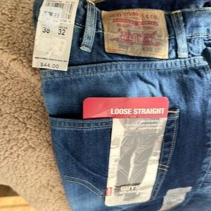 Levi’s 569 Pure Blue Men’s Size 38x32 NWT